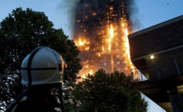 Thủ tướng Anh Theresa May cam kết điều tra kỹ vụ cháy tòa tháp London
