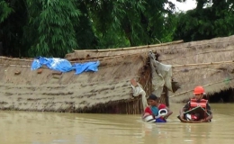 Lở đất, lũ lụt tại Ấn Độ và Nepal khiến gần 60 người thiệt mạng
