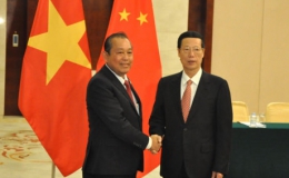 Đảng và Chính phủ Việt Nam coi trọng việc củng cố và tăng cường quan hệ hợp tác hữu nghị với Trung Quốc