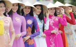 Vẻ đẹp người phụ nữ Việt Nam cùng chiếc nón lá