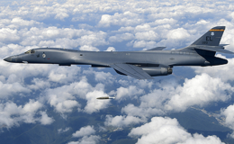 Máy bay ném bom Mỹ tập trận gần bán đảo Triều Tiên