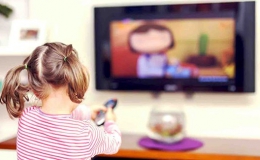 Thêm tác hại khi trẻ em xem tivi và chơi điện tử nhiều