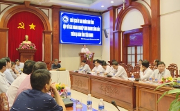 Chủ tịch UBND tỉnh Tiền Giang gặp gỡ các doanh nghiệp kinh doanh xăng dầu