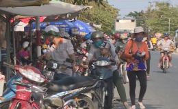 Ban An toàn giao thông tỉnh Tiền Giang kiểm tra chợ tự phát