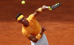 Madrid Open: Nadal thắng dễ Monfils, Djokovic lại vỡ mộng tứ kết