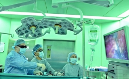 Ứng dụng phẫu thuật nội soi 3D loại bỏ khối u thận thành công
