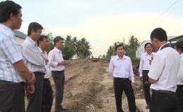 Chủ tịch UBND tỉnh Tiền Giang kiểm tra tiến độ các công trình giao thông