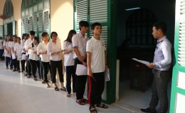 Hơn 14.000 thí sinh Tiền Giang bước vào môn thi đầu tiên