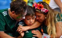 Brazil – Mexico 2-0: Cổ động viên 2 đội đều khóc