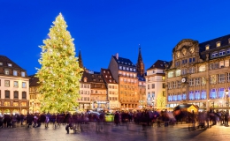 Chợ Giáng sinh nổi tiếng châu Âu vào mùa rộn ràng chào đón du khách