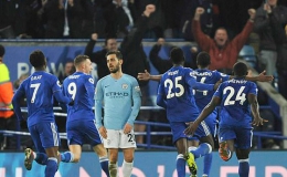 Leicester bất ngờ đánh bại Man.City 2 – 1, Liverpool tiếp tục bay cao