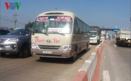Đường cao tốc TP HCM- Trung Lương ngưng thu phí, phương tiện tăng vọt