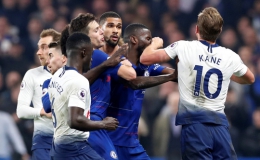 Thủ thành Kepa dự bị, Chelsea thắng hoàn hảo Tottenham
