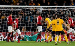 Man United gục ngã trước “bầy sói” Wolverhampton