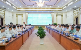 Thủ tướng chủ trì họp Tiểu ban KT-XH với TPHCM và một số địa phương
