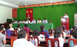 Chủ tịch UBND tỉnh Tiền Giang tiếp các hộ dân huyện cái Bè