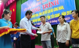 Chủ tịch UBND tỉnh Tiền Giang gặp gỡ cán bộ công đoàn, công nhân lao động và lãnh đạo doanh nghiệp