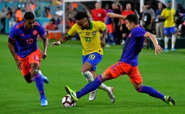 Neymar tái xuất và ghi bàn, Brazil hòa thót tim Colombia