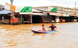 16 người chết vì lũ lụt ở Campuchia