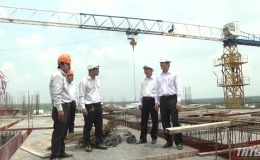 Chủ tịch UBND tỉnh Tiền Giang kiểm tra các công trình xây dựng cơ bản
