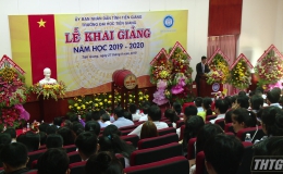 Gần 1.500 tân sinh viên Trường Đại học Tiền Giang dự khai giảng năm học mới