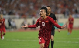 Việt Nam – Malaysia 1-0: Quả bóng vàng VN 2018 đóng vai người hùng