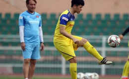 HLV Park Hang-seo gạch tên 3 cầu thủ, Đình Trọng vẫn hồi hộp