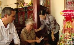 Bà Châu Thị Mỹ Phương thăm, tặng quà tết 2020