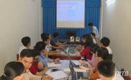 Trường THPT Nguyễn Đình Chiểu tập huấn giảng dạy trực tuyến