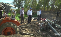 Lãnh đạo UBND tỉnh kiểm tra công tác chống hạn mặn huyện Gò Công Tây