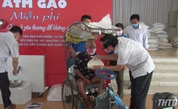 “ATM gạo” miễn phí cho người dân khó khăn tại Thị xã Gò Công