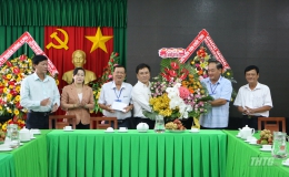 Lãnh đạo tỉnh Tiền Giang thăm và chúc mừng các cơ quan báo chí