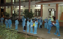 Tiền Giang tiếp nhận và cách ly y tế 242 công dân Việt Nam trở về từ Singapore