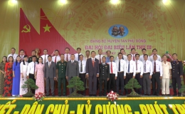 Chuyên đề 13.8 – Đại hội Đảng bộ huyện Tân Phú Đông lần thứ III thành công tốt đẹp
