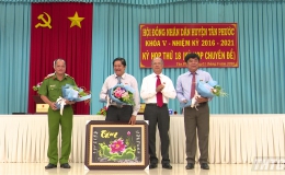 Ông Đoàn Văn Tuấn được bầu giữ chức Chủ tịch UBND huyện Tân Phước