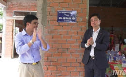 Công ty WooSung Việt Nam bàn giao nhà đại đoàn kết tại xã Phú Cường