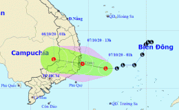 Chiều nay áp thấp nhiệt đới đổ bộ từ Phú Yên – Khánh Hòa, gây mưa rất to ở miền Trung