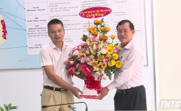 Chủ tịch UBND tỉnh Tiền Giang thăm và động viên đơn vị thi công cao tốc Trung Lương – Mỹ Thuận