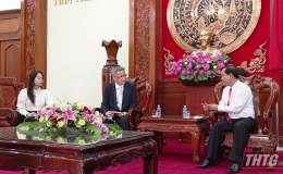 Chủ tịch UBND tỉnh tiếp và làm việc với lãnh đạo Tập đoàn Pouchen tại Việt Nam