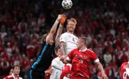 Đè bẹp Nga, Đan Mạch cùng Bỉ vào vòng 1/8 Euro 2020