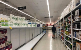 Dân Úc “vét” siêu thị khi nghe lệnh phong tỏa