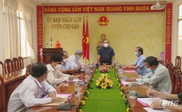 Chủ tịch Uỷ ban MTTQ tỉnh Tiền Giang kiểm tra công tác phòng, chống dịch Covid-19 tại huyện Chợ Gạo