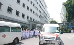 Thêm 9 y, bác sĩ Bệnh viện Hữu Nghị xung phong hỗ trợ vào Tiền Giang chống dịch COVID-19