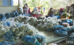 Tiền Giang tặng hàng hoá nông sản đợt 2 cho Hội đồng hương Tiền Giang tại TP. Hồ Chí Minh