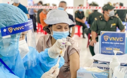 Tuần này, có thêm 3 lô vaccine Covid-19 số lượng lớn của AstraZeneca về Việt Nam ​