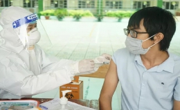 Bộ Y tế đồng ý rút ngắn khoảng cách giữa 2 mũi tiêm vắc-xin AstraZeneca