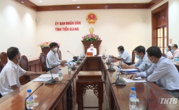 Chủ tịch UBND tỉnh đối thoại, giải quyết khiếu nại việc thu hồi đất xây dựng Khu Công nghiêp Long Giang