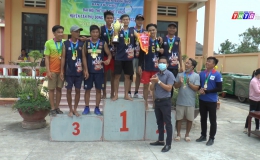 Chuyên đề 10.3 – Tân Phú Đông tổ chức thành công giải Bóng chuyền và giải Cầu lông Đại hội Thể dục, thể thao lần thứ III năm 2022.