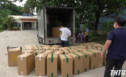 Công an tỉnh Tiền Giang bắt đối tượng vận chuyển 33.000 bao thuốc lá lậu
