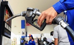 Đề xuất giảm thuế bảo vệ môi trường đối với xăng dầu tới mức sàn